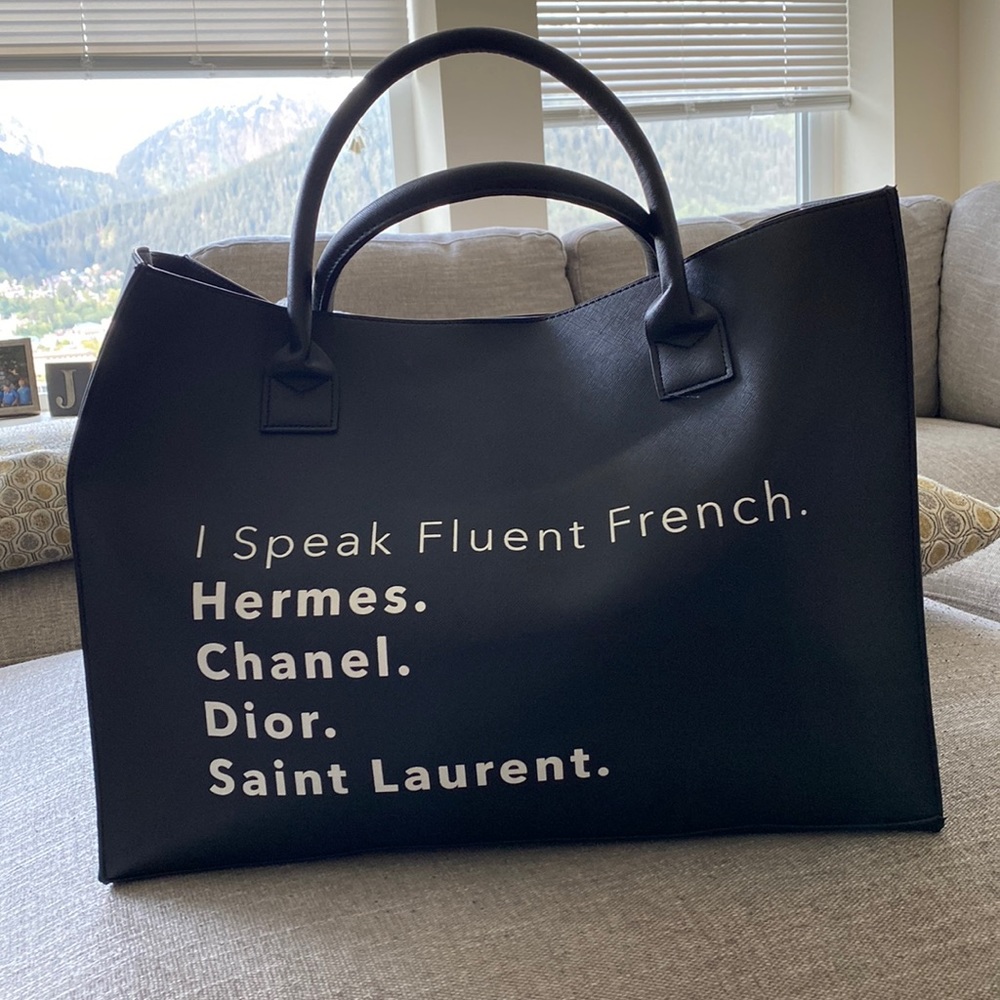 I speak fluent French tote bag